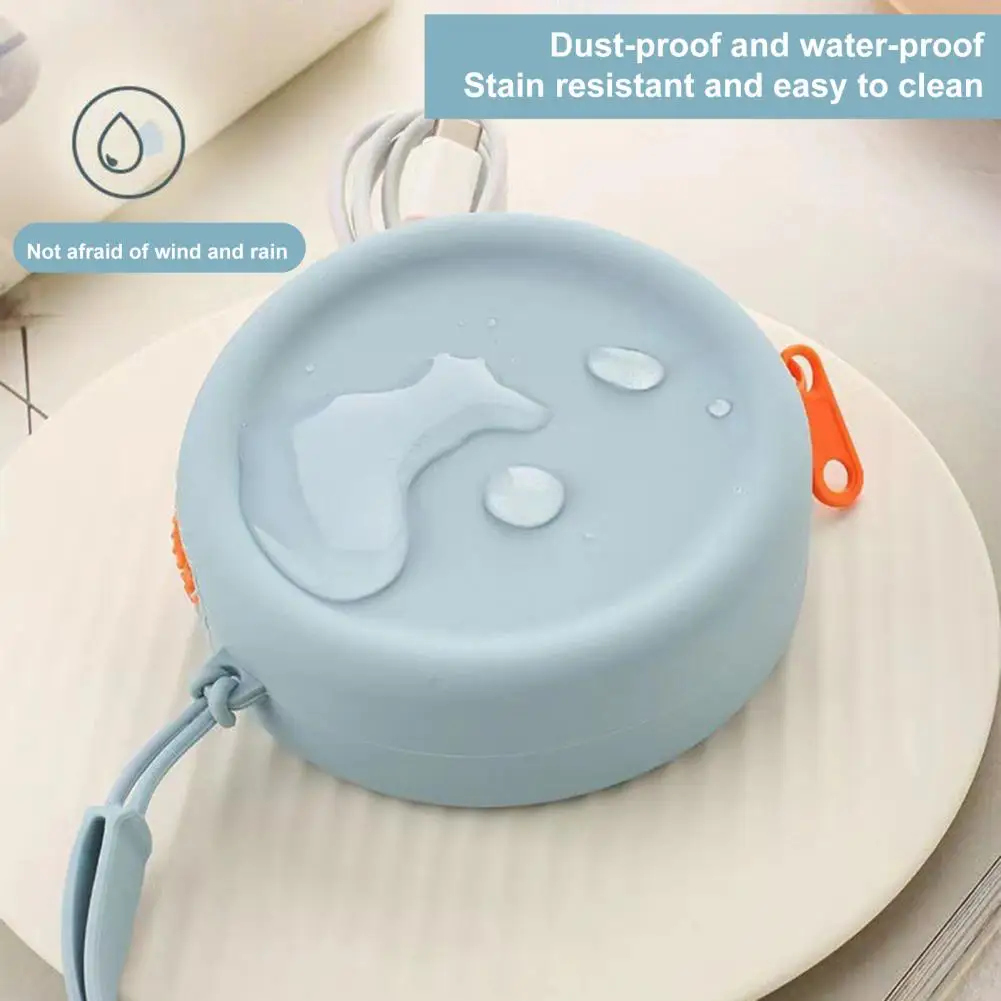Dog Treat Bag Dog Training Supplies 2Pcs/Set Silicone Dog Treat Pouch With Carabiner Kids Round Zipper Closure Pouch Earphone Storage Bag Pocket Size Dog Cat Snack
