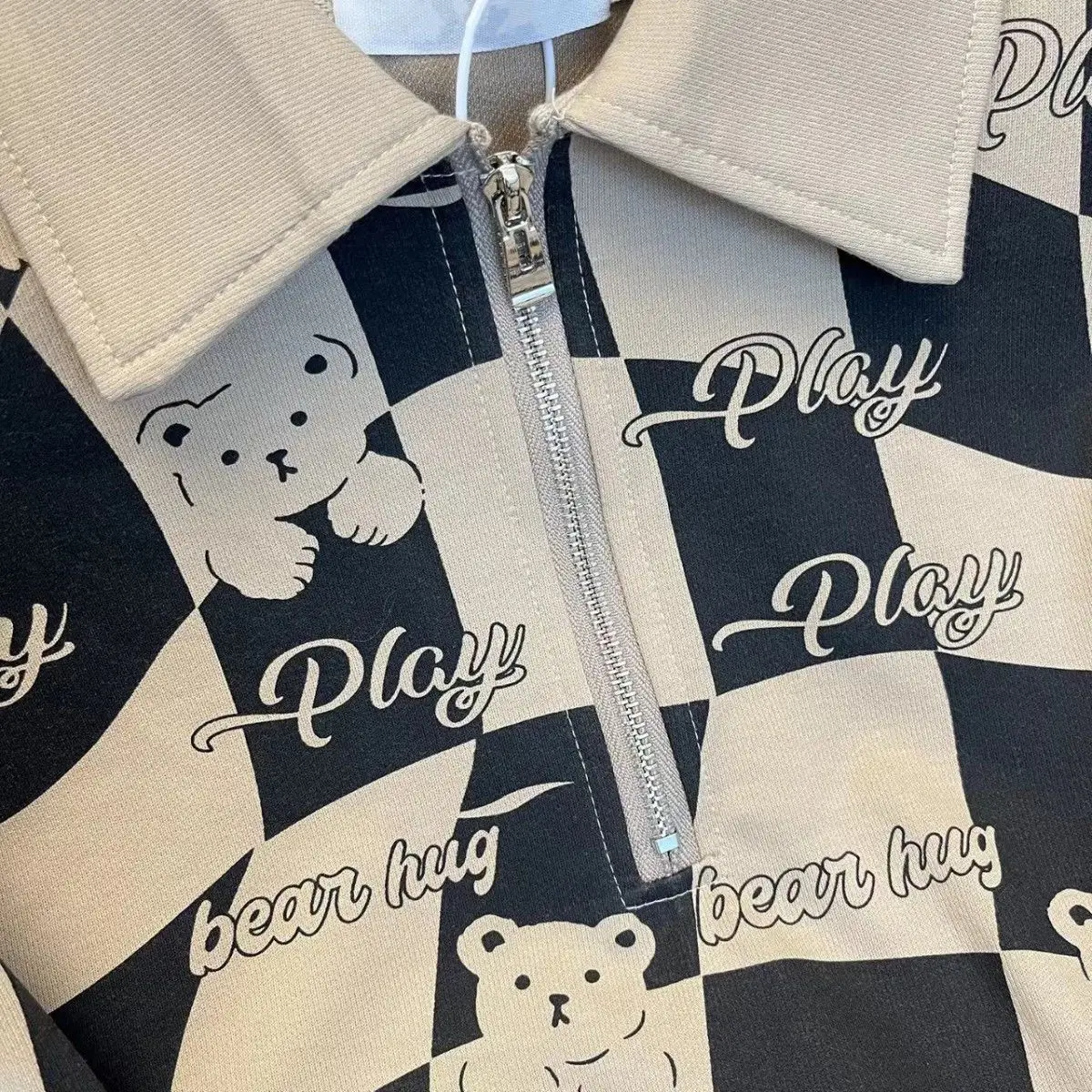 Рисунок 5 - Мужской/женский летний костюм с принтом