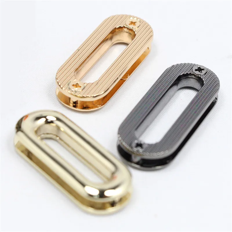 

1.25 inch ( 3.2cm inner size) Nickel / Light Gold Plated zinc alloy Oval Eyelet Grommets