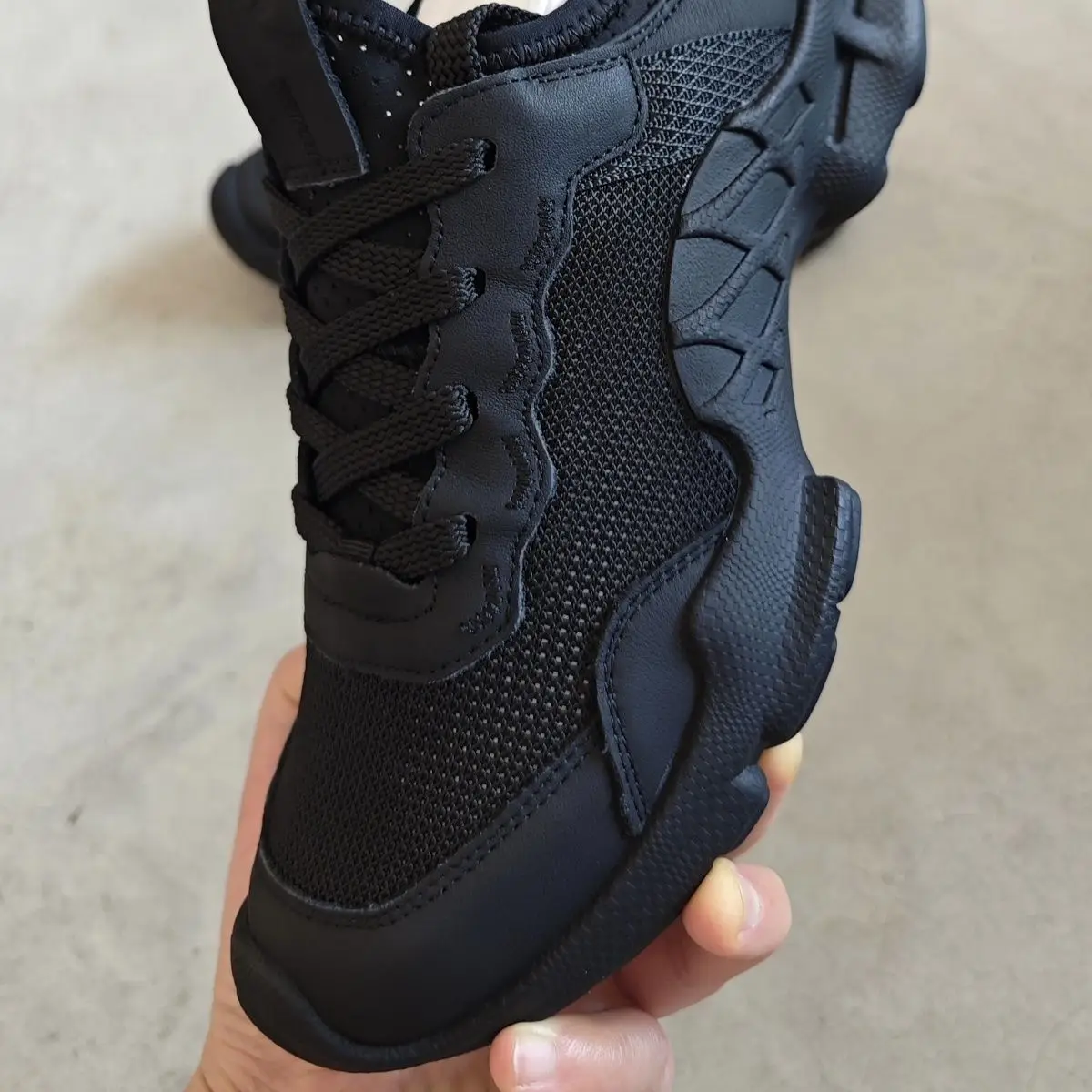 2026 New Comfortable Height Increasing Shoes Men's Classic Sports Shoes Durable Black Flat Mesh Shoes Casual Walking Shoes 5