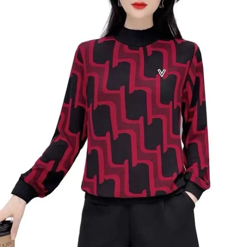 Autumn and Winter Lady Fashion Round Neck Geometric Patchwork Tops Commute Casual Contrast Color Sweatshirts Women\'s Clothing