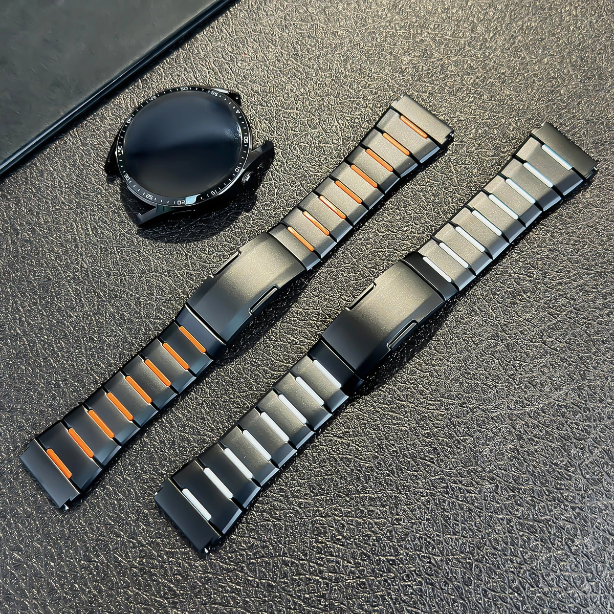 Premium Steel Watch Strap with Silicone Band - Elegant and Versatile Bracelet in 46mm Size