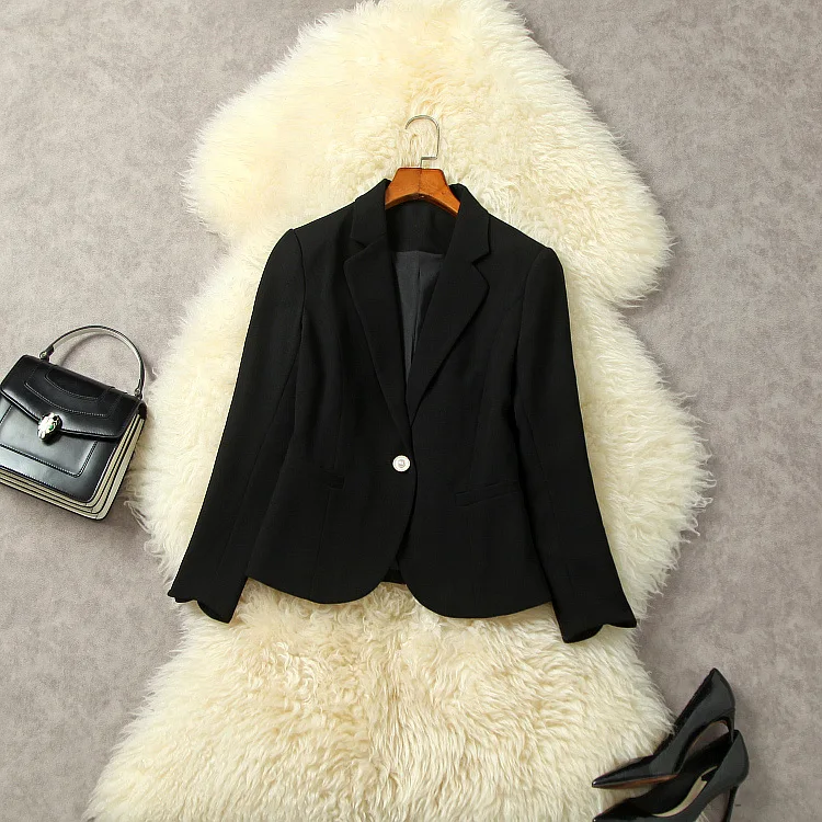 

Women's Wear for Winter 2023 Long Sleeved Suit Collar A Grain of Buckle Short Fashion Coat New European and American