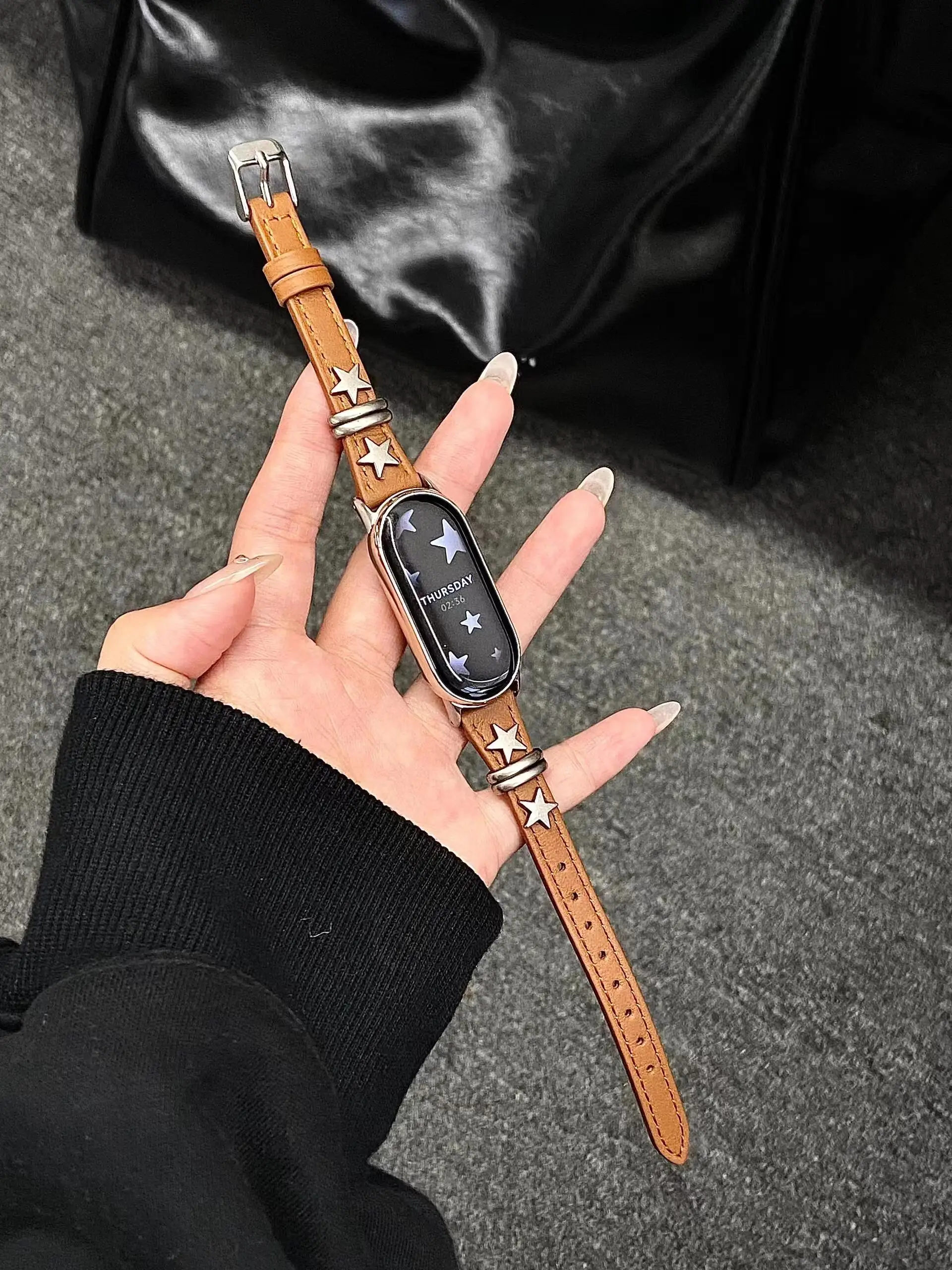 Stylish Bracelet Strap for Xiaomi Smart Bands - New Design
