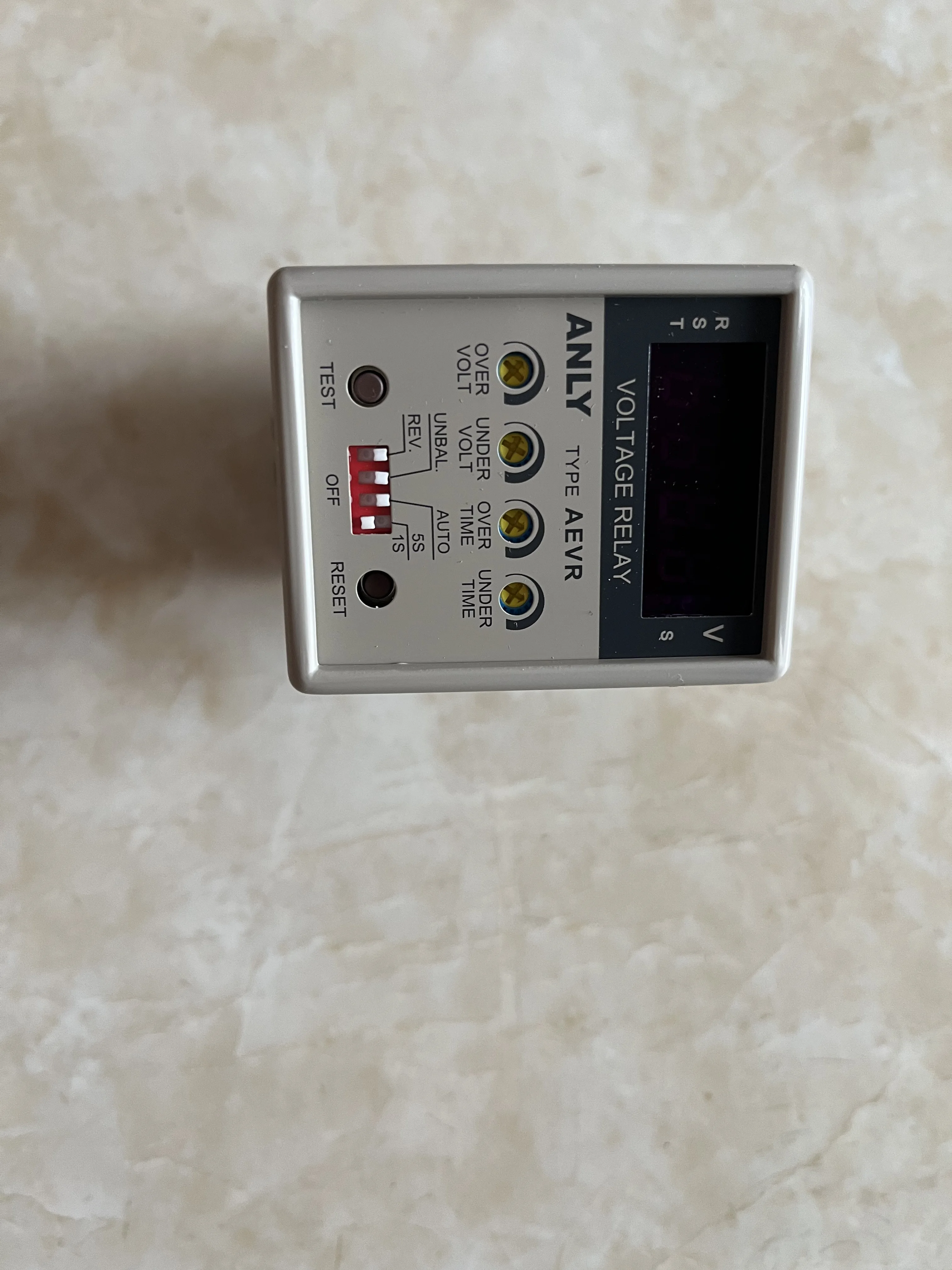 

ANLY AEVR-NH YH digital three-phase voltage protection relay