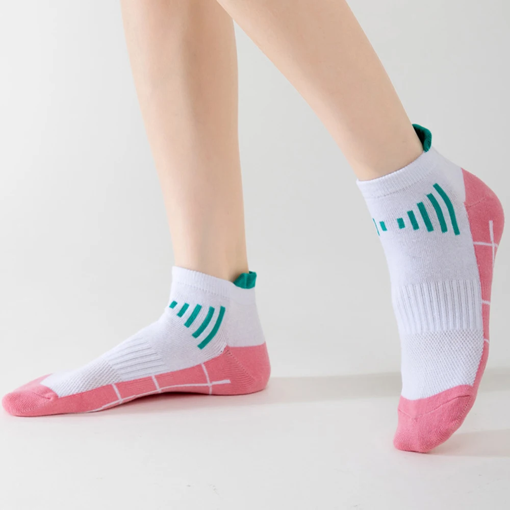 여성용 미끄럼 방지 스포츠 양말, 통기성 야외 농구 피트니스 러닝 양말, 탈취 발목 양말, 5 쌍