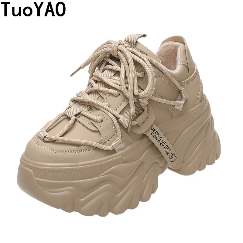 https://ae01.alicdn.com/kf/Sb5537fdfbee247b6bf42b8d5368fa6bes/Autumn-Breathable-Thick-Bottom-Casual-Shoes-New-2023-Women-s-Chunky-Leather-Sneakers-8CM-High-Platform.jpg_960x960.jpg