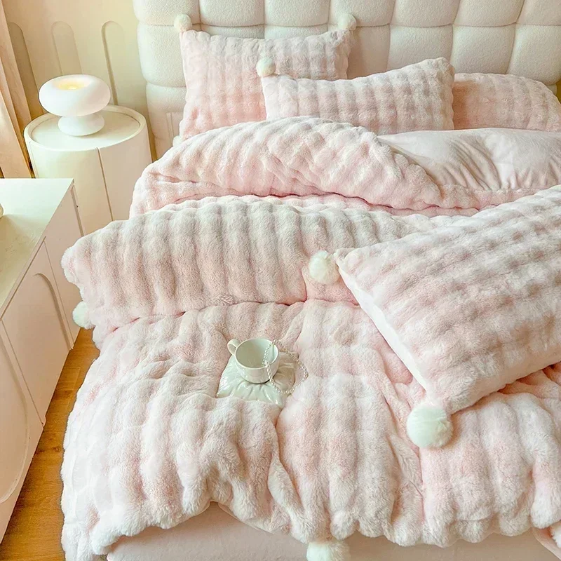 Set biancheria da letto Queen in soffice pelliccia sintetica rosa