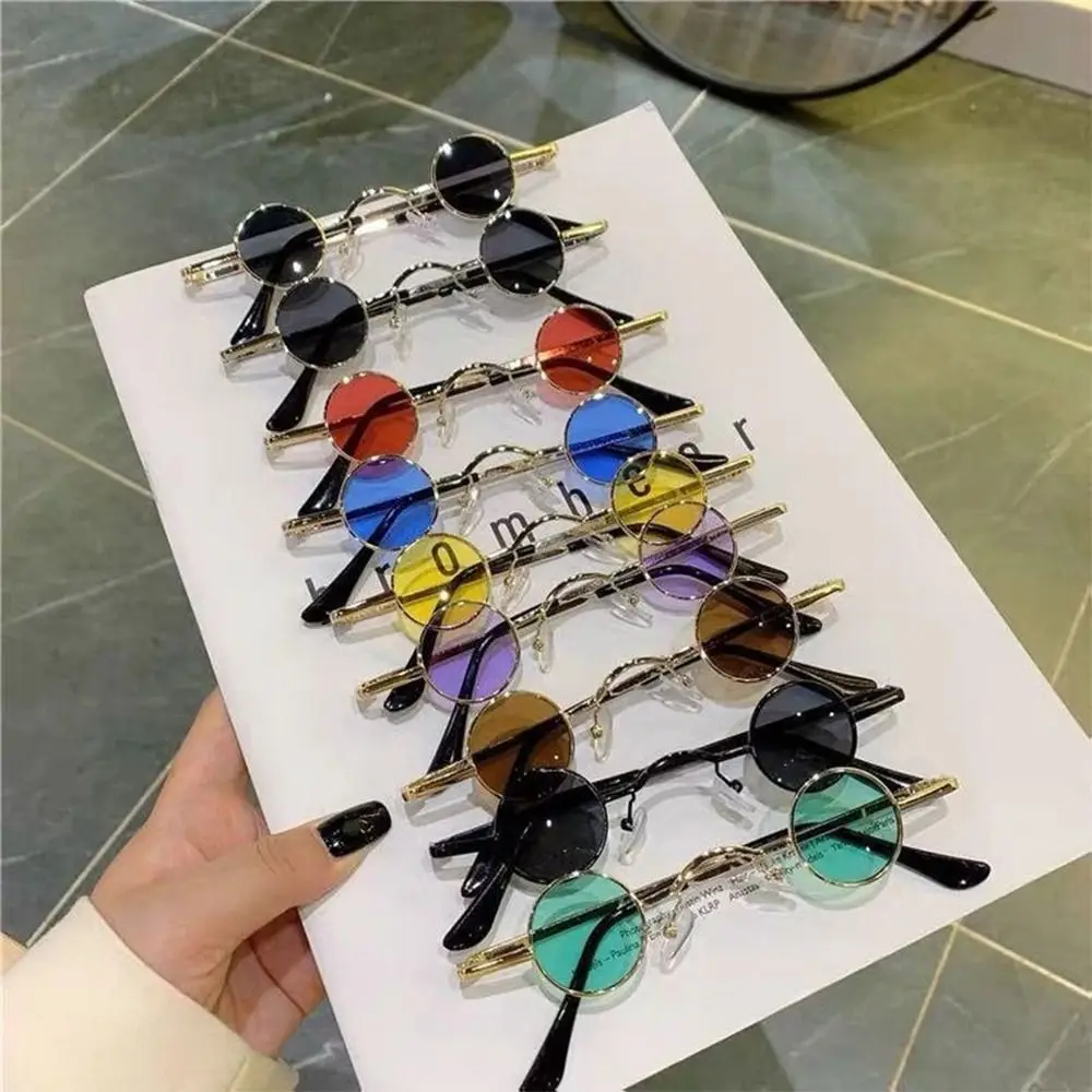 

Small Round Sunglasses Fashion Hip Hop Punk Sun Glasses Mini Candy Color Eyewear Ins Popular Metal Frame Shades for Women Men