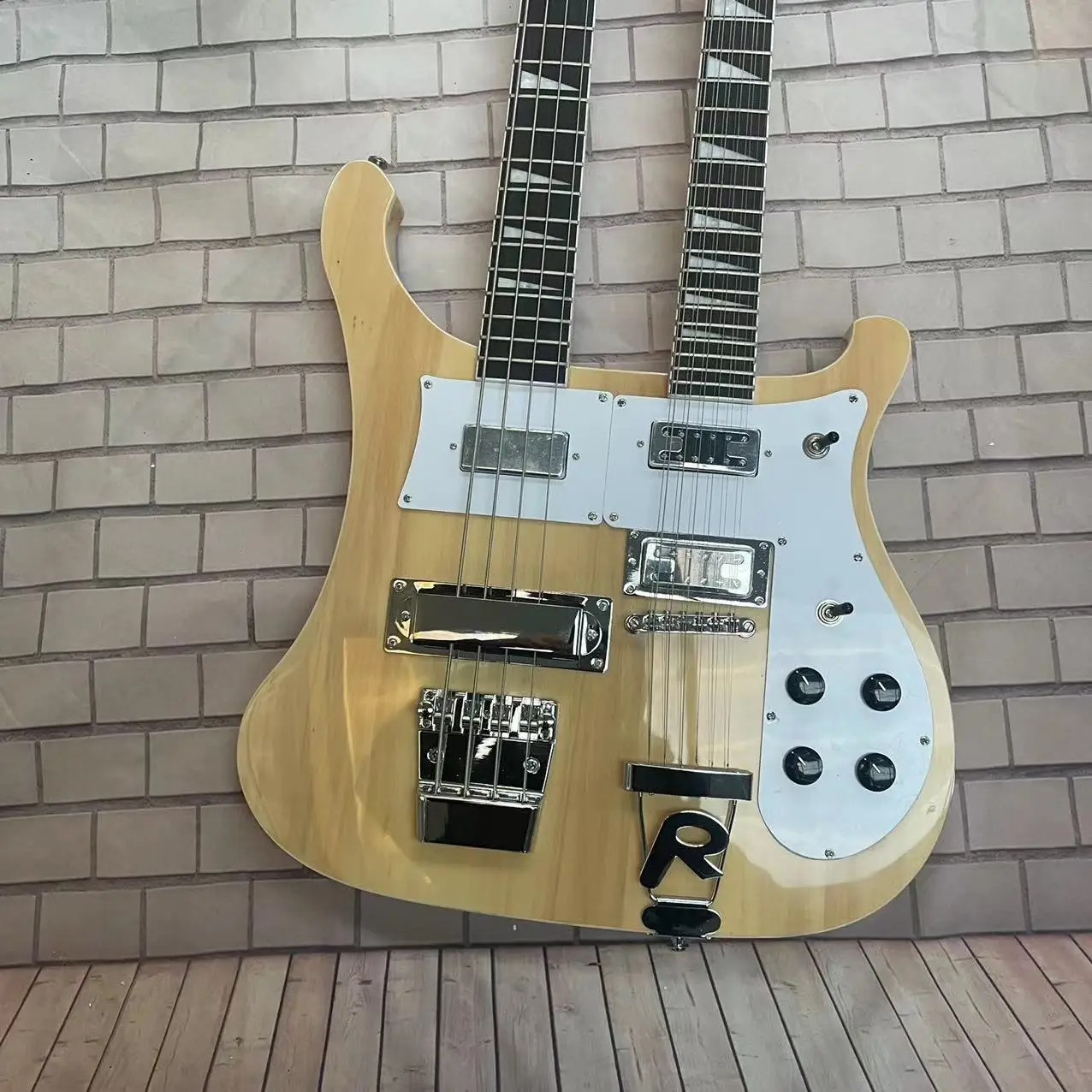 Rickenbacker 6Ickenback 4-String + Chitarra Elettrica A 12 Corde Chitarra Elettrica Integrata, Corpo Color Legno Naturale, Lucido, Con It