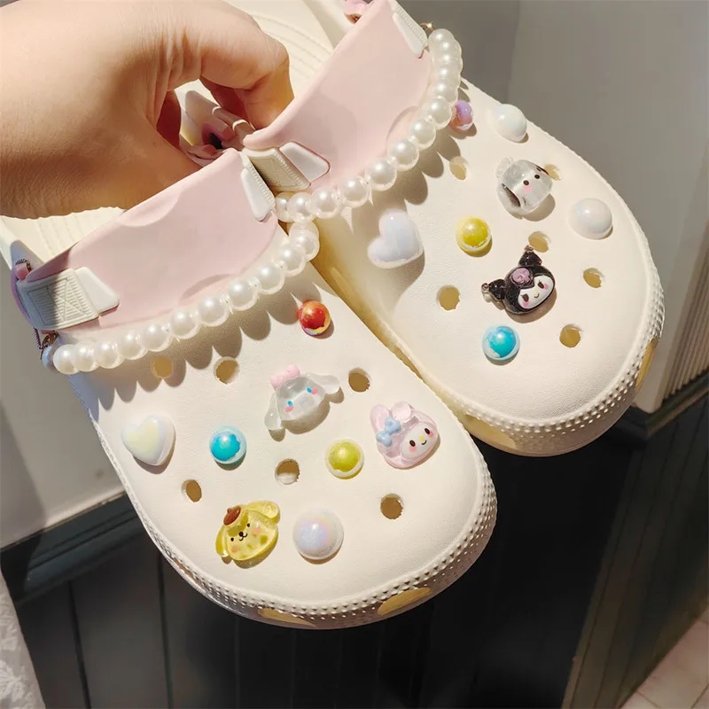 

Whole Set Hot Sale DIY Shoes Charms for Croc Cute Cartoon Cats Croc Charms Designer Quality Garden Shoe Decoration Girl Gift