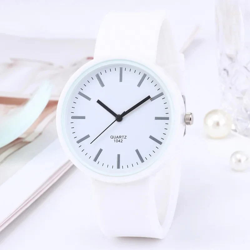 

High Quality Stainless Steel Men's And Women's Quartz Watch 30mm 40mm