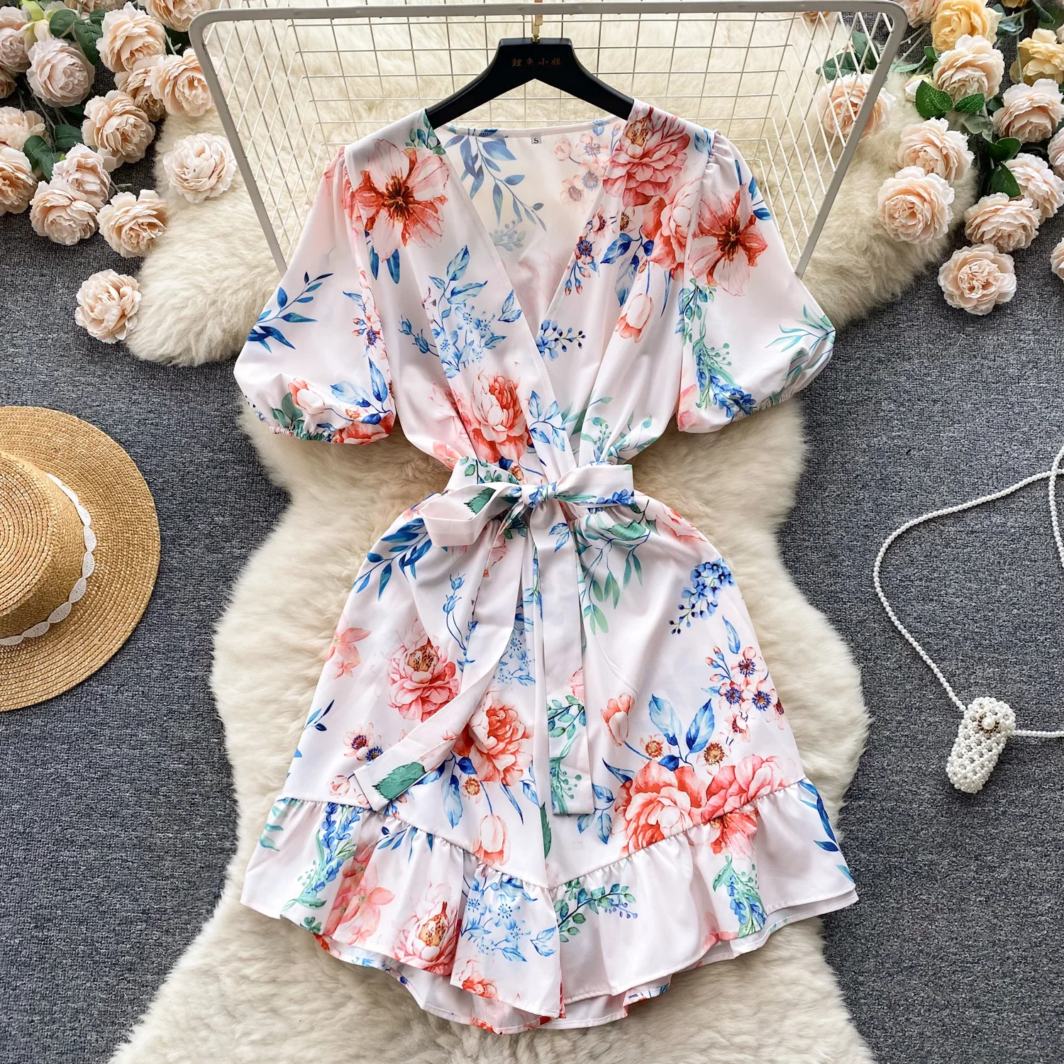 

Summer Vintage Floral Midi Rompers for Women Lace Up Ruffle V-Neck Puff Sleeve Knee Short Playsuits Bohemian White Thin Chic New