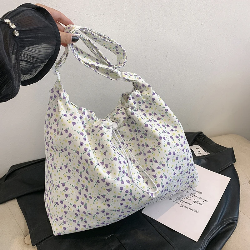 Women Fashion Shoulder Bag Large Capacity Drawstring Stylish Messenger Bag Adjustable Strap Simple Sling Bag Outdoor Travel Bag