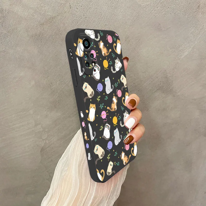 Charming Cat Pattern Phone Case - Stylish and Durable Cover