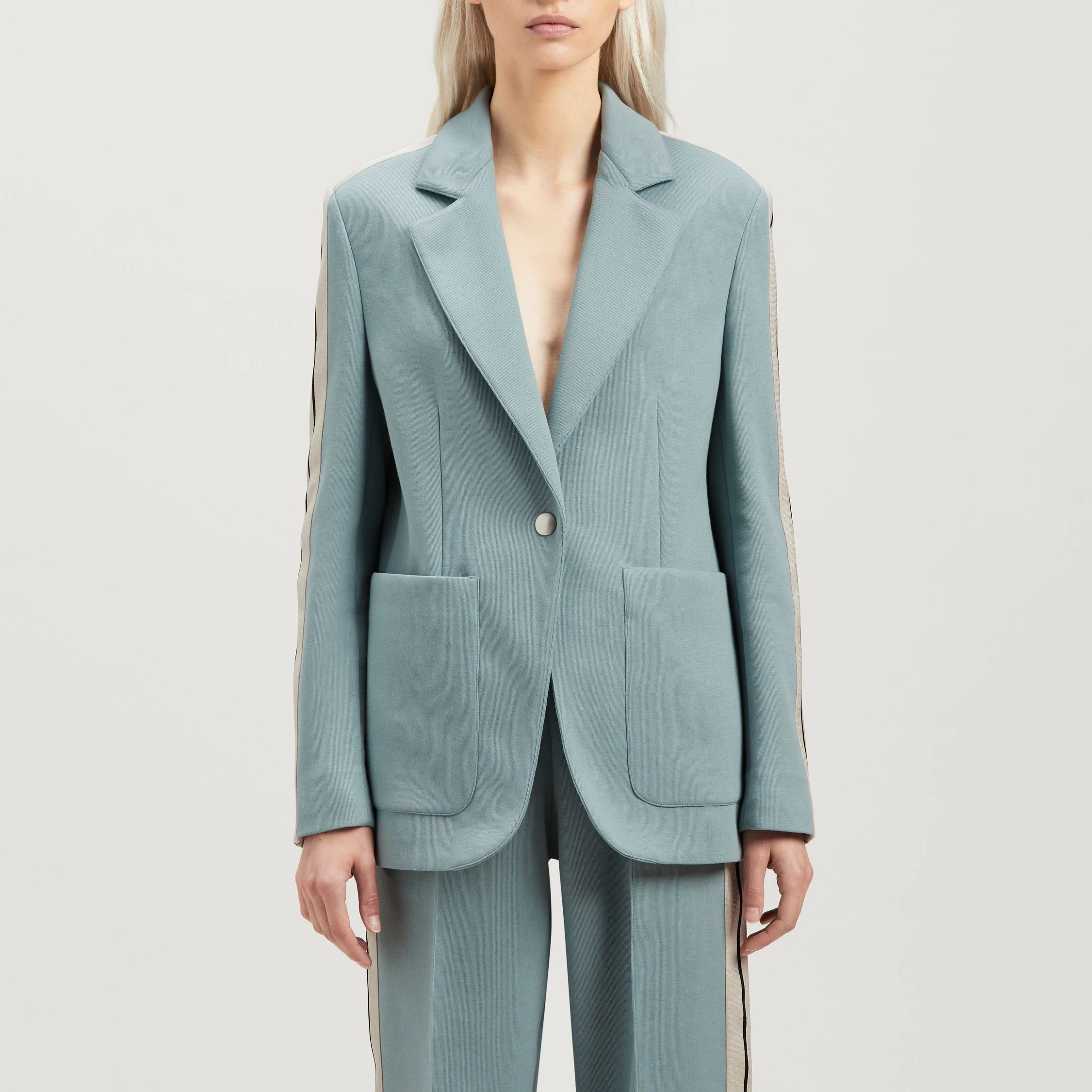 

Color clashing knitted striped patchwork blazer 2023 fall and winter new blue loose silhouette casual long sleeve Woman coat