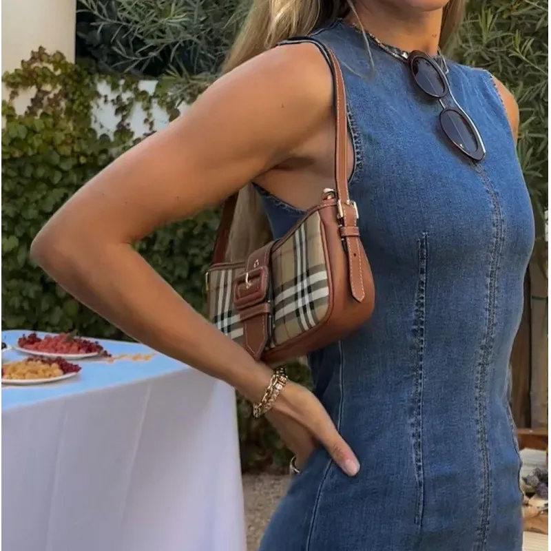 Casual Sleeveless Denim Dresses Women Elegant Slim Fit O-neck Slit Denim Dress Female Autumn Chic Street All-matching Robes