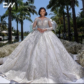 Abito da sposa con perline scintillanti Manica lunga illusione Scollo rotondo Abiti da sposa personalizzati di lusso Strass Abito da sposa arabo