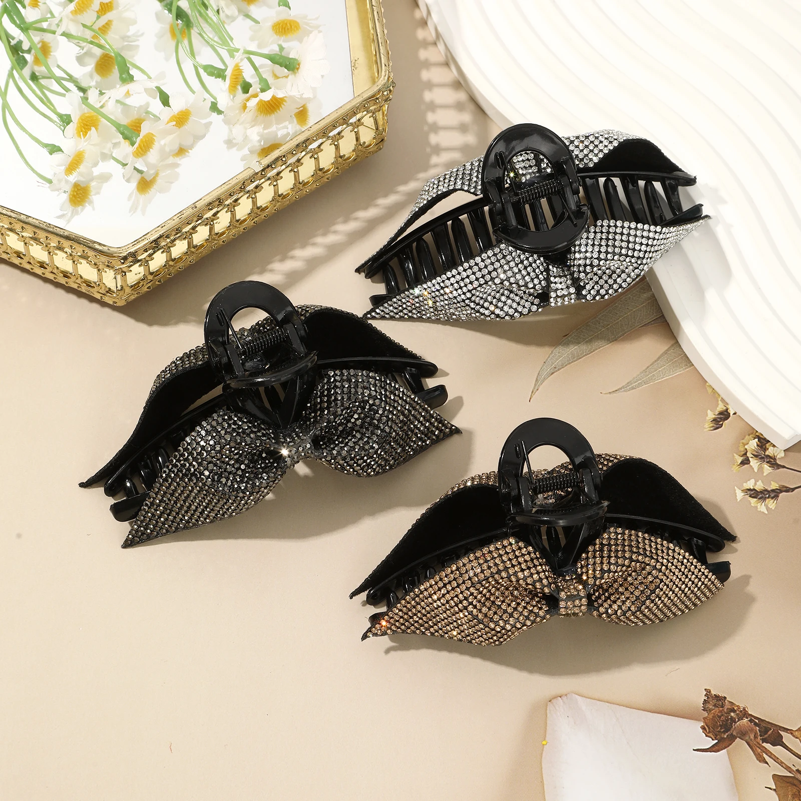 1pc Elegant Rhinestone Bowknot Hair Claw For Women Girls Sweet Hair Ornament Headwear Hairpin Fashion Hair Accessories