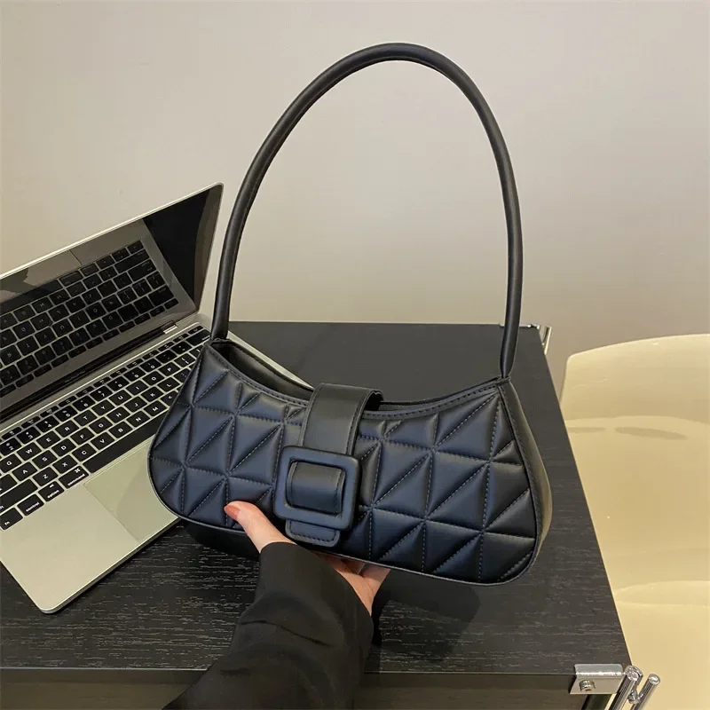 A Fashion Retro Texture Small Square Shoulder Bag for Women's Bag 2024 New Minimalist Shoulder Underarm Bag for Girls Handbag