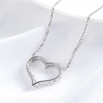 2CT Pass Tested Moissanite Heart Necklace for Women S925 Silver Plated Platinum Simulated Diamonds Pendant Birthday Gift