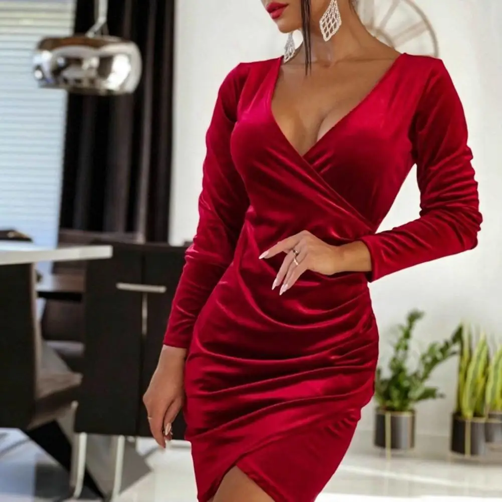 

Women Dress Pleated Long Wine Red Elegant High Collar Slim Fit Sleeveless Maxi Robes Female Shiny Gowns Party 2023 Spring