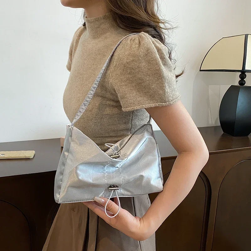 Free Shipping New Women's Bag Fashion Casual Style Shoulder Bag Large Capacity Trend Versatile Party Shoulder Bag