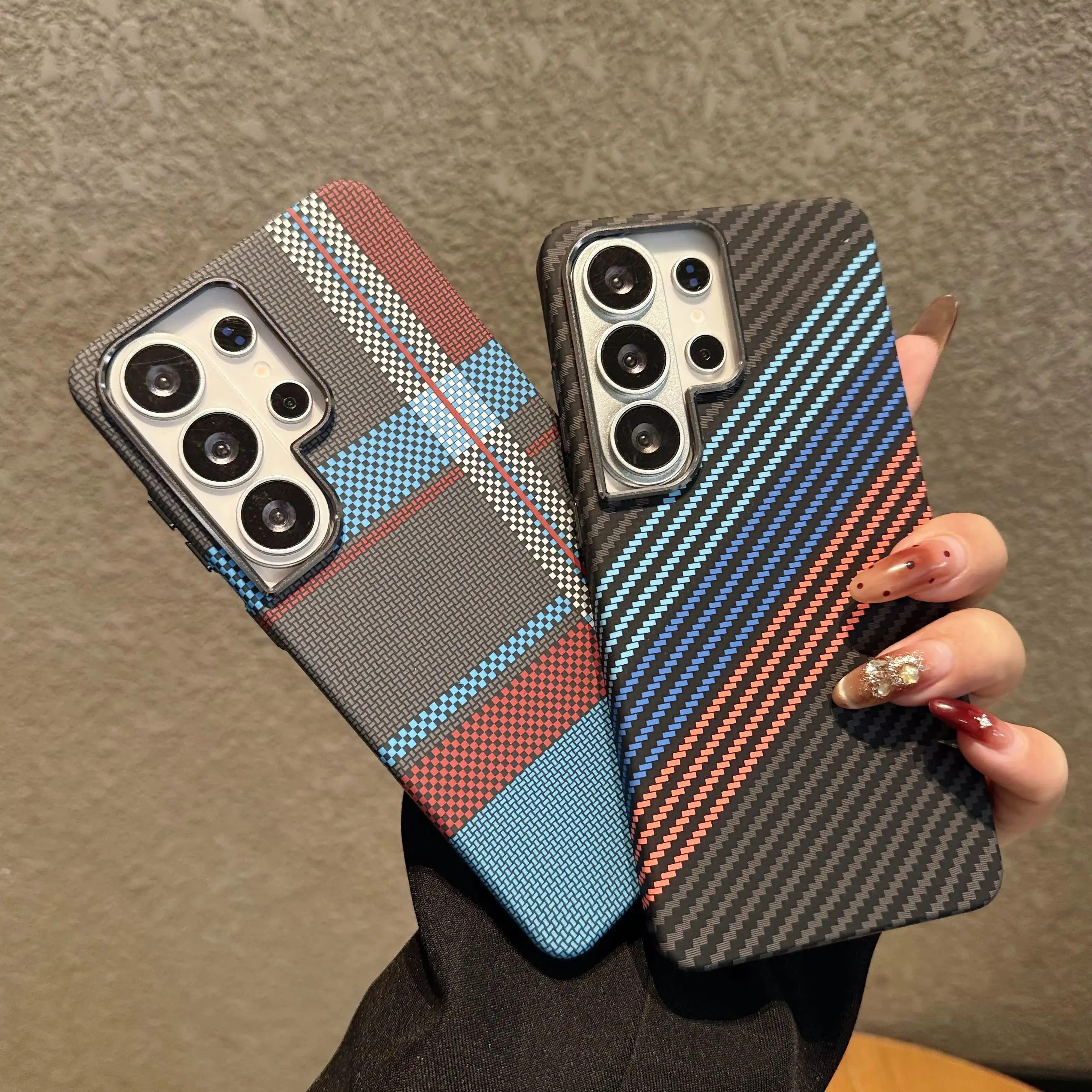 Luxury Carbon Fiber Texture Magnetic Charging Case with Alloy Lens Protection Rugged PC Cover