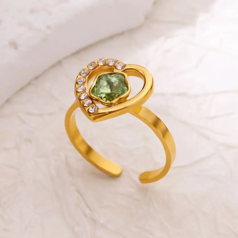 Zircon Ring Last Finger