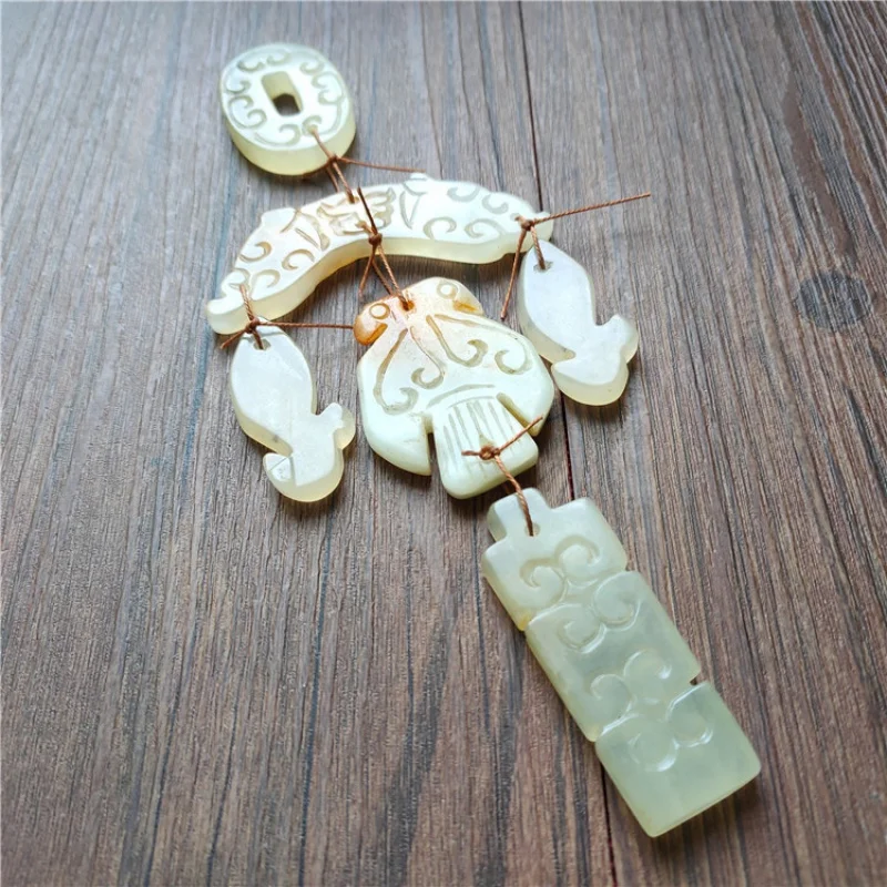 

Supply Jewelry Antique Crafts Xiuyan Jade Antique Distressed Wind Chimes Pendant Pisces Jade Set Retro Jade Pendant