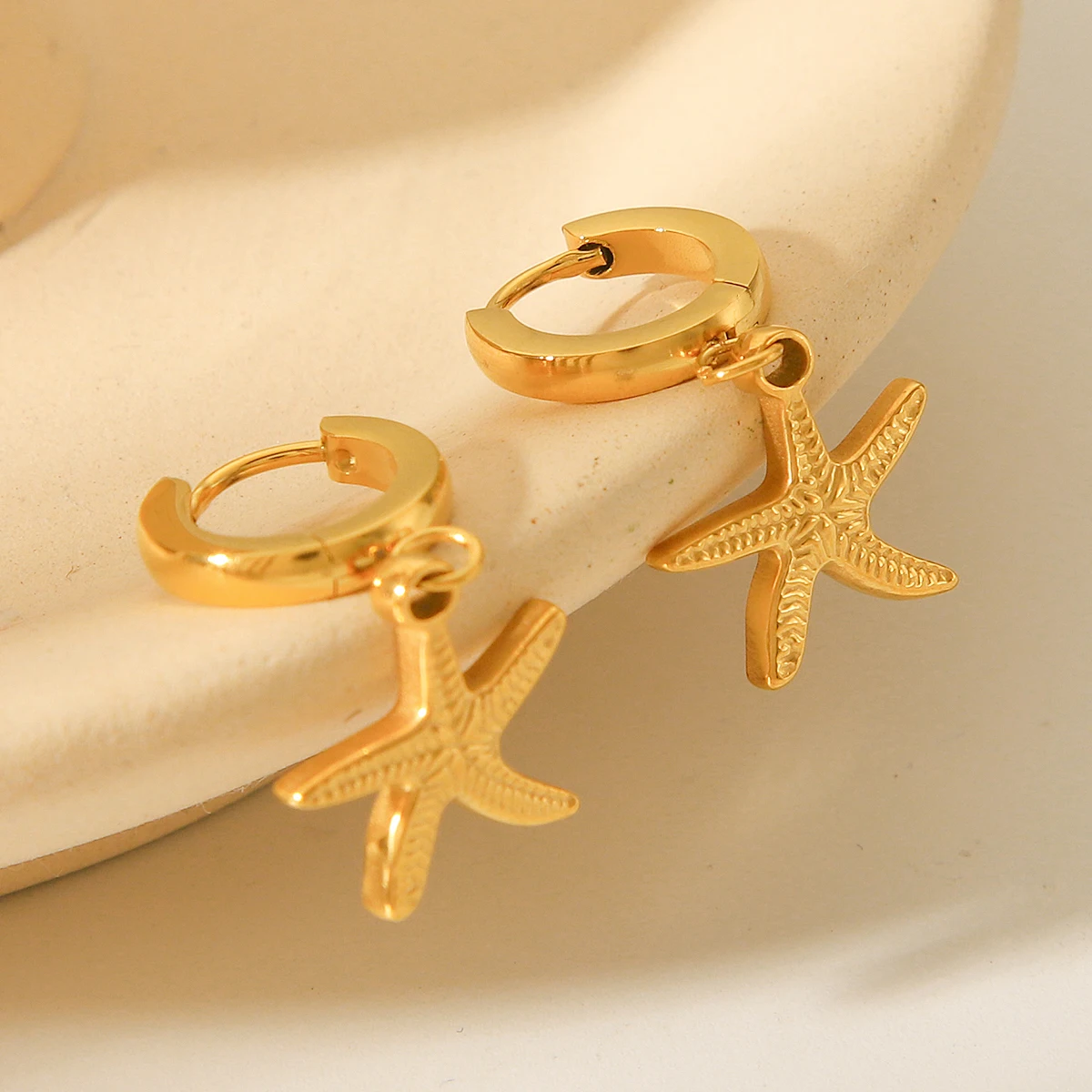 18K Vergoldetes Muschel- und Seestern-Schmuckset für Damen Armband Ohrringe Ringe Hypoallergen Wasserfest Strand-Party-Geschenk – Detail 7