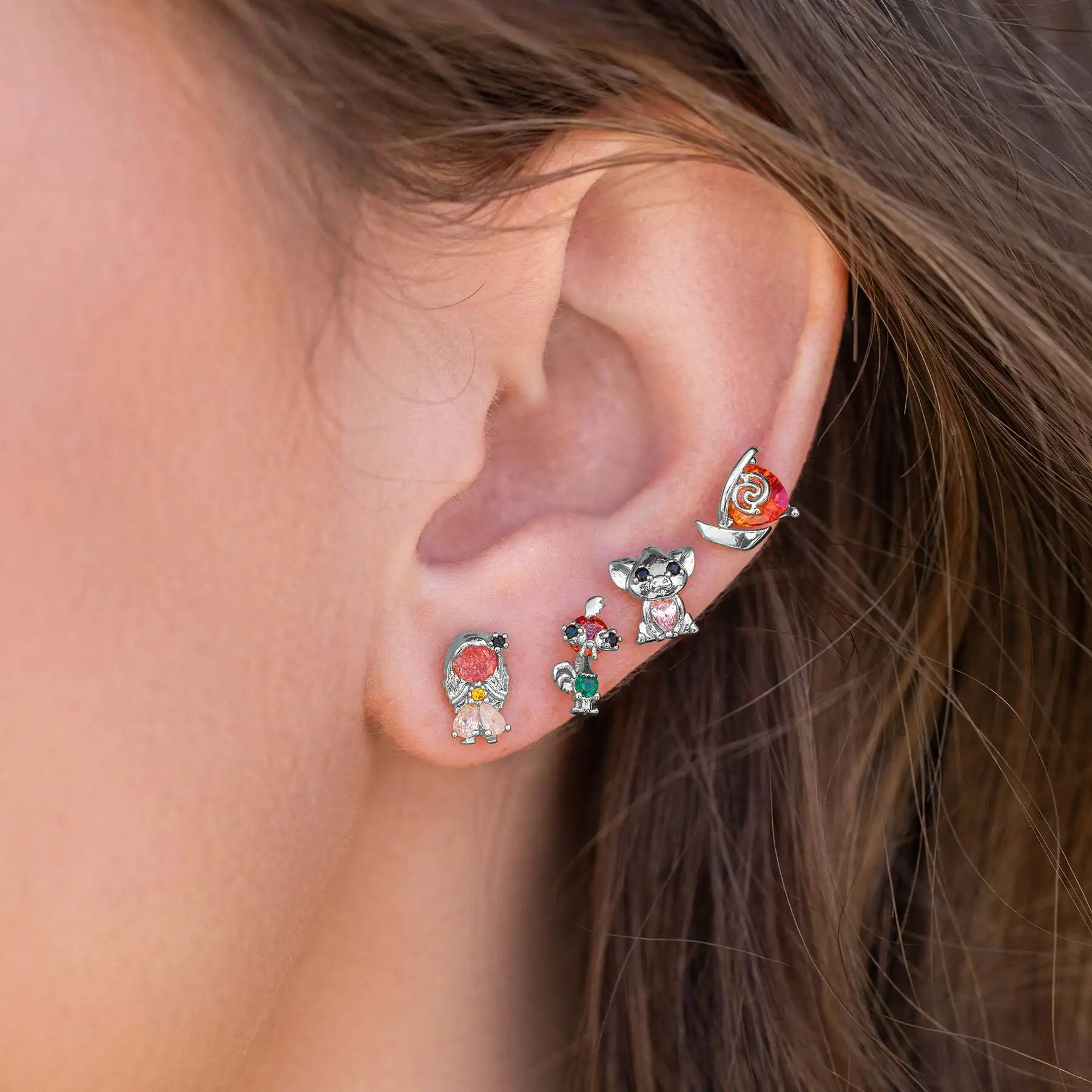 4 Stück exquisite Cartoon Herz Ohrringe für Frauen bling Zirkon Ohr stecker Mädchen Hochzeits feier süßen Schmuck Piercing Brincos – Detail 7