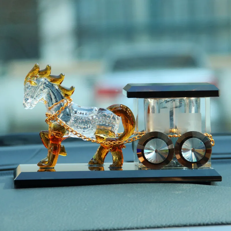 Car Perfume Bottle with Perfume High-grade Crystal Carriage