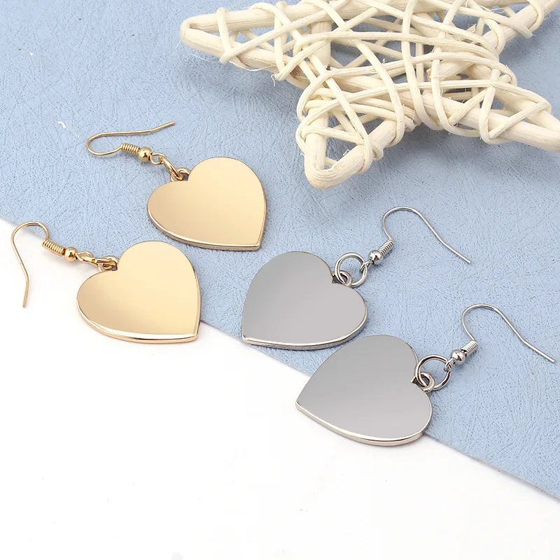 

2023 NEW Classic Vintage Metal Love Heart Shaped Dangle Silver Color Earrings for Women Girls Party Chic Jewelry