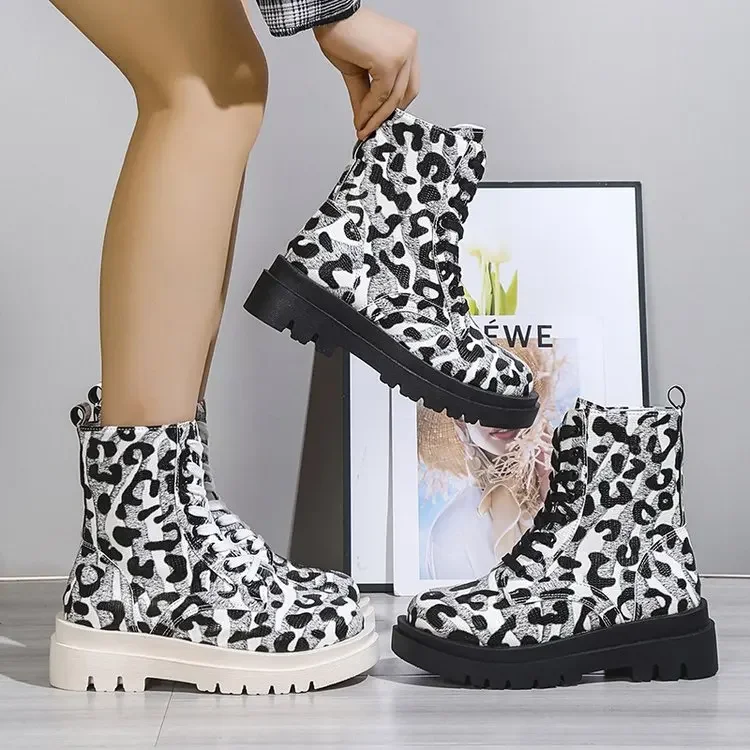 

Women's Leopard Print Boots 2023 Winter New Casual Lace Up Round Toe Boots Ladies Fashion Mid Heel Platform Shoes Botas De Mujer