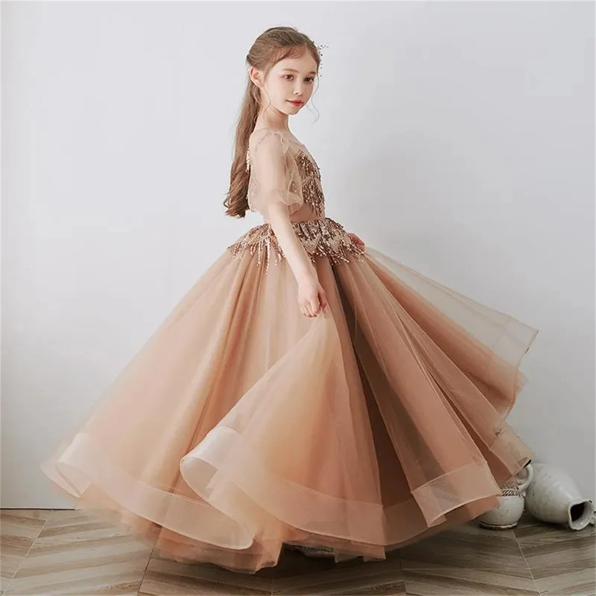 

Flower Girls Dresses Princess O-Neck Sequined Ruched Ball Gown Floor-Length Luxury Tulle Tiered Embroidery Kids Party Dress