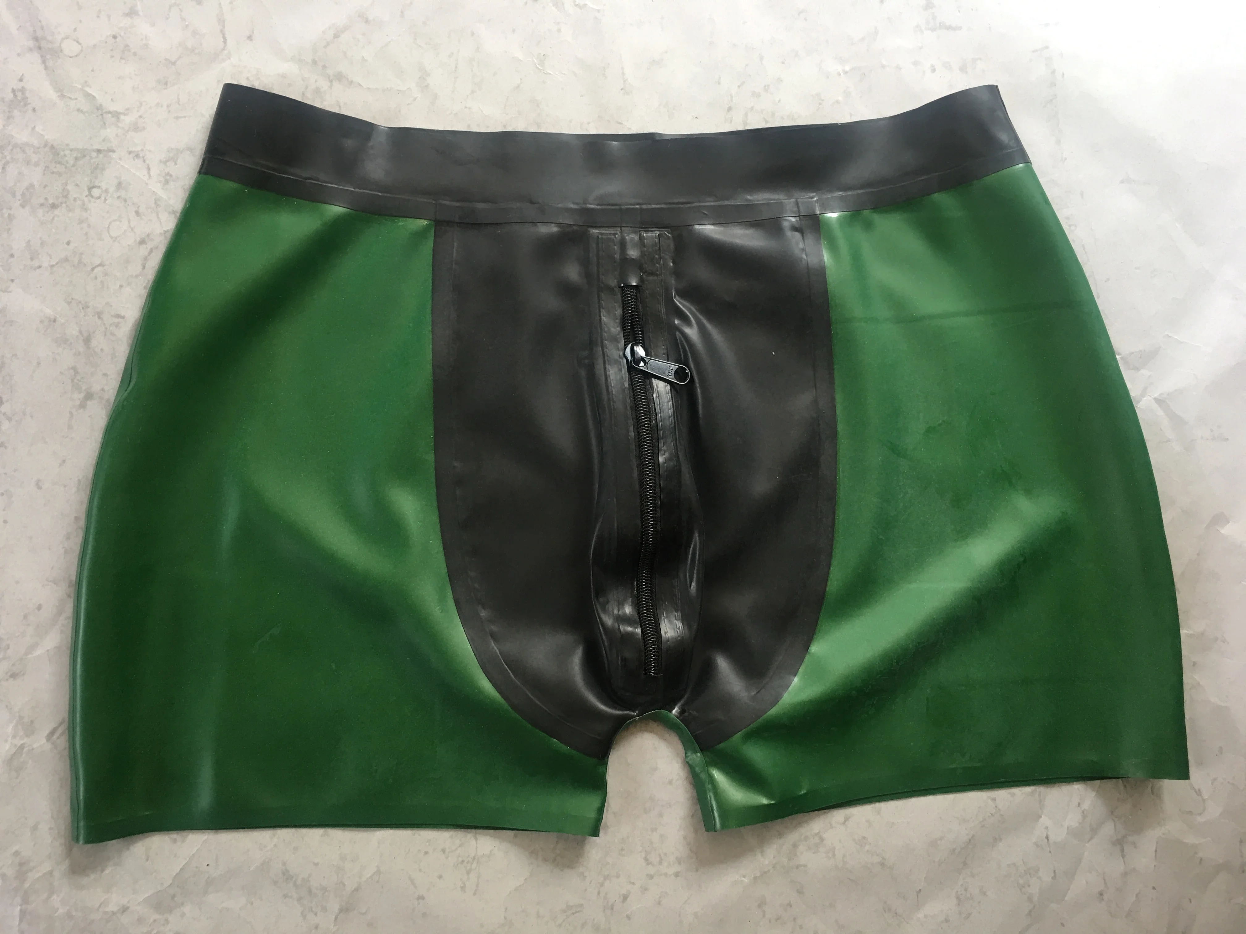 Latex Rubber Gummi Sexy Short Highlight buttocks Underwear with hole Size XS~XXL Women Lingerie Set
