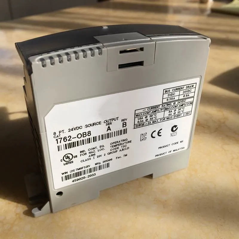 

Совершенно новый оригинальный 1762-IQ8 1762-OB8