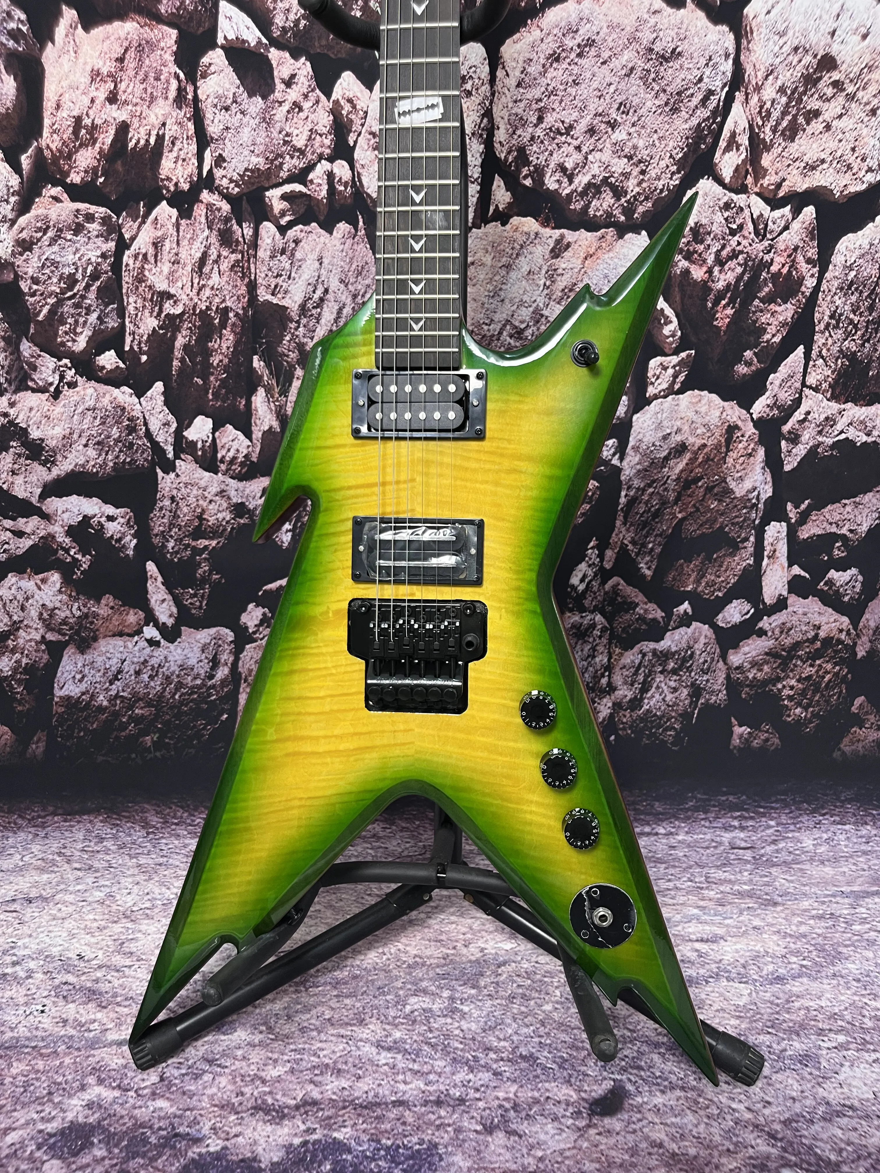 Factory Electric Guitar Green maple top and tremolo
