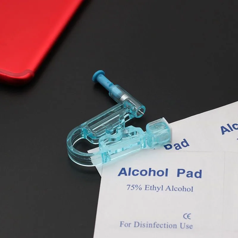 【Hot sales】Disposable sterile ear-piercing gun changes hands painless ear-piercing gun through ear-piercing ear-piercing gun 3