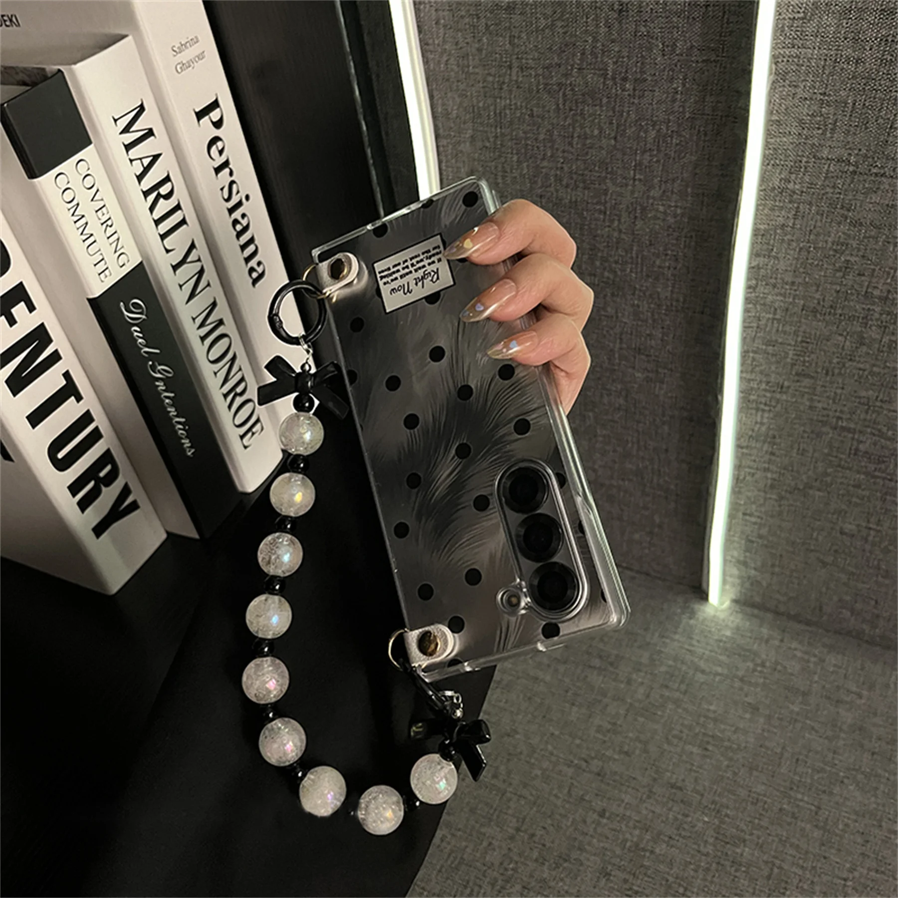 Elegant Black Wave Point Camlet Phone Case with Bow Bracelet Chain