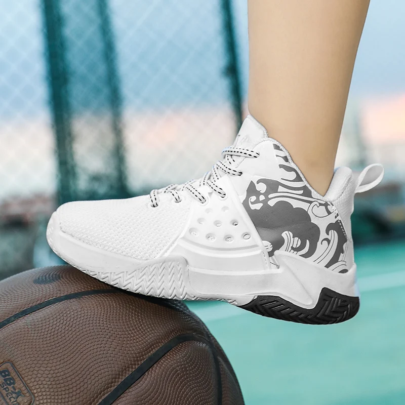 Bsaketball Shoes For Children 2022 Summer Fashion Casual Boys Sports Sneakers Kids Boots Male Rubber Designer Flat Footwear