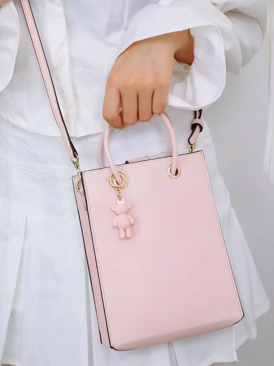 Carralero Aurora 2024 new winter shoulder bag solid color exquisite simple and generous crossbody bag trendy women's bag