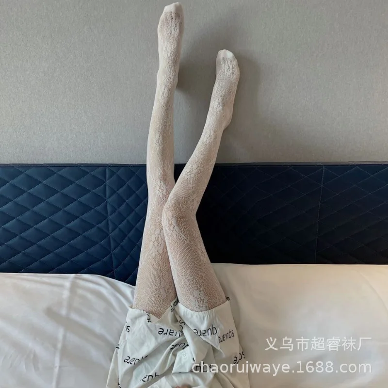 Description Picture 4 of itemLolita Hollowed-out Lace Stockings Bottom Pantyhose Japanese Lolita Vintage Jacquard Socks White Stockings Children