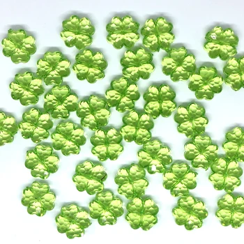 Green Four-Leaf Clover Beads 1