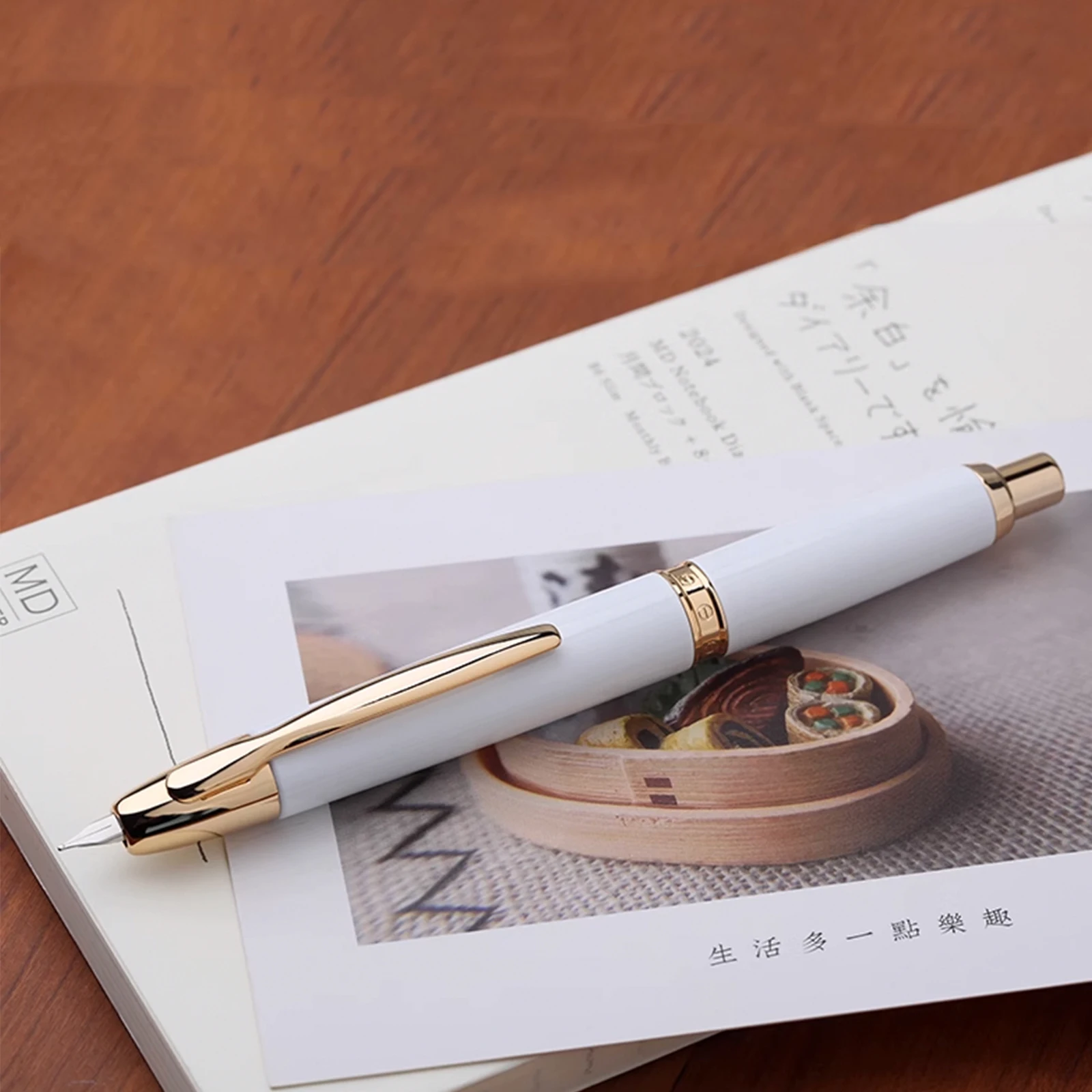 Majohn-A1 Imprensa Caneta-tinteiro para prática caligrafia, nova cor, tinta de escrita, preto, clipe dourado, presente, 0,5mm F nib, 2024