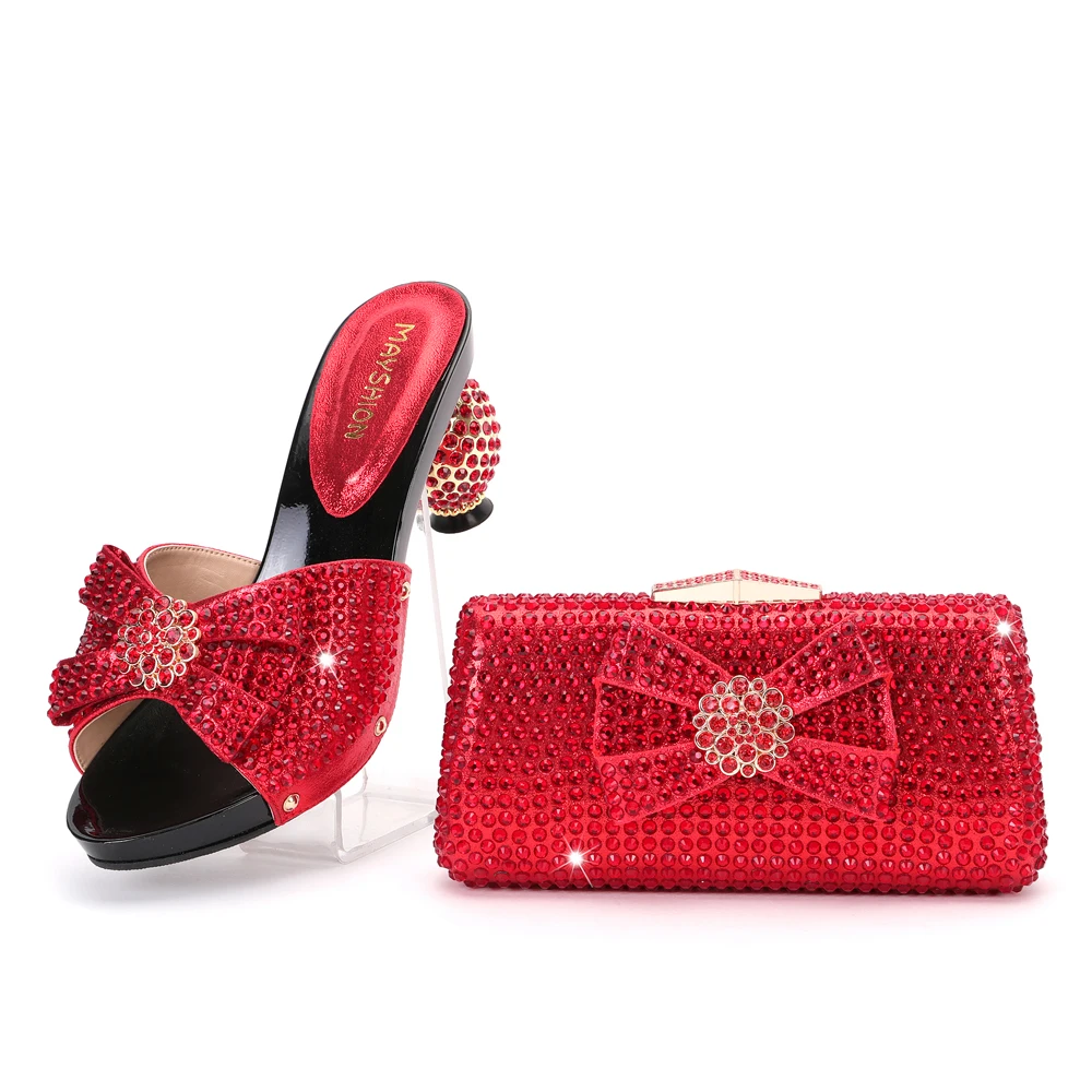 

2022 New Fashion Designs Special-shaped Heels With Clutch Rhinestone Peep Toes Slippers Matching Handbag In Party