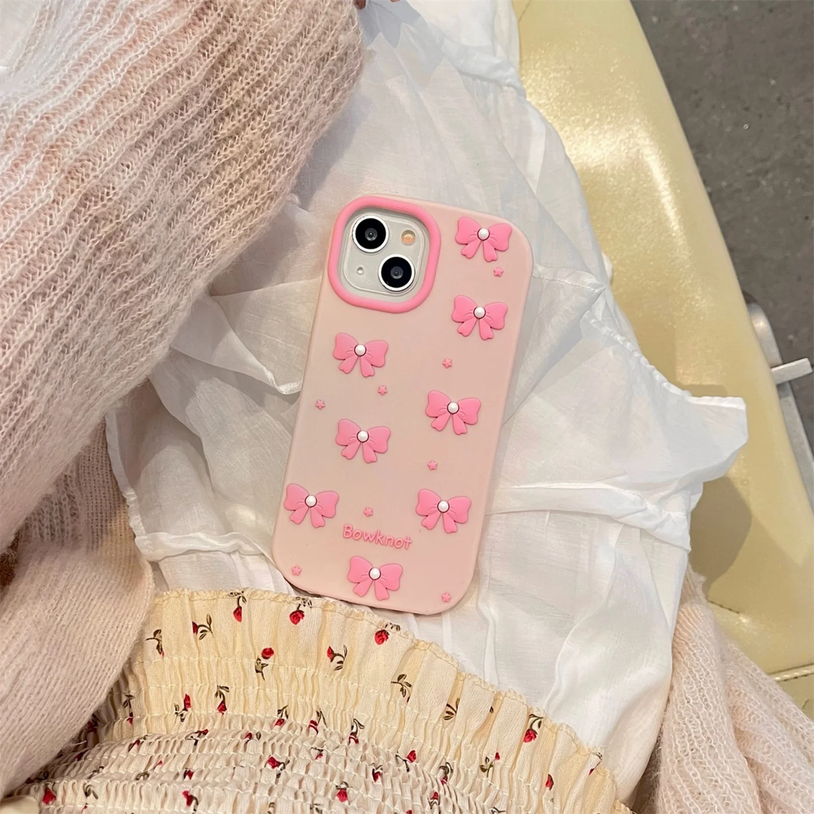 Cute Cartoon Pink Pearl Bow Shockproof Silicone Phone Case - Soft and Luxurious Protection