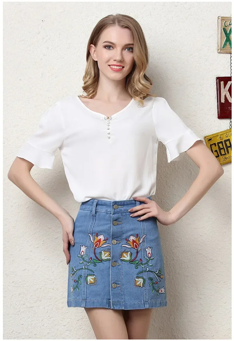 

In Sotck Wome Summer Fashion Skirts Heavy Flower Embroidery High Waist Denim Skirts Empire Button Short Jeans Mini A Line Skirts