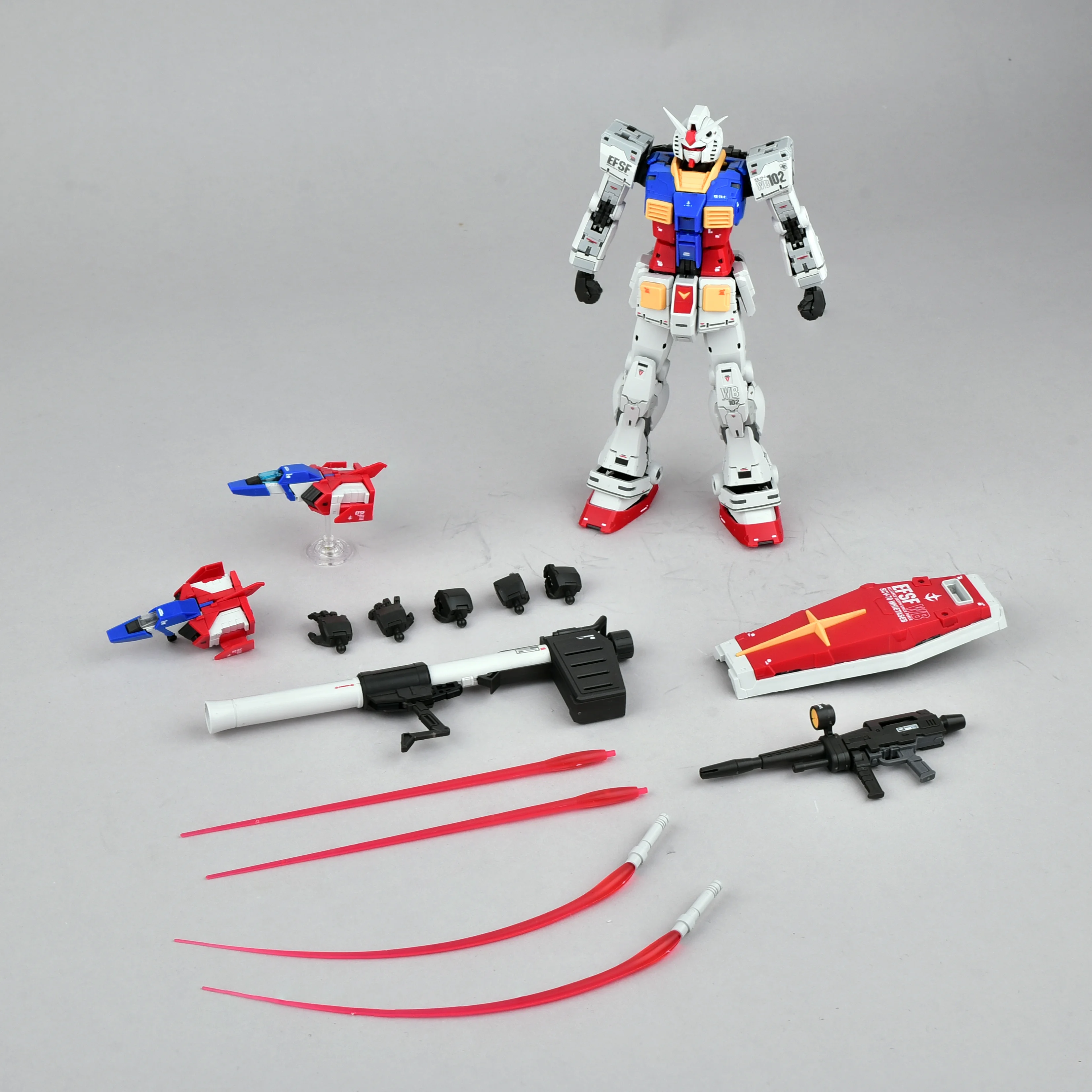재고 있음 팬더 모델 RX-78-2 2.0 확대 버전 메카 키트 액션 피규어 로봇 플라스틱 모델 컬렉션 선물 장난감